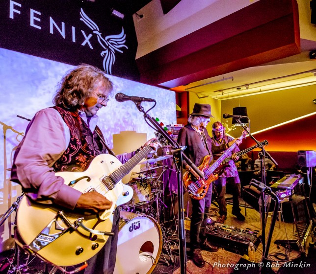 Fenix-9-18-14_MinkinPhoto-5729<br/>Photo by: Bob Minkin