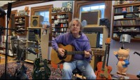 Acoustic Guitar reviews Full Moonalice, Volume 2!!